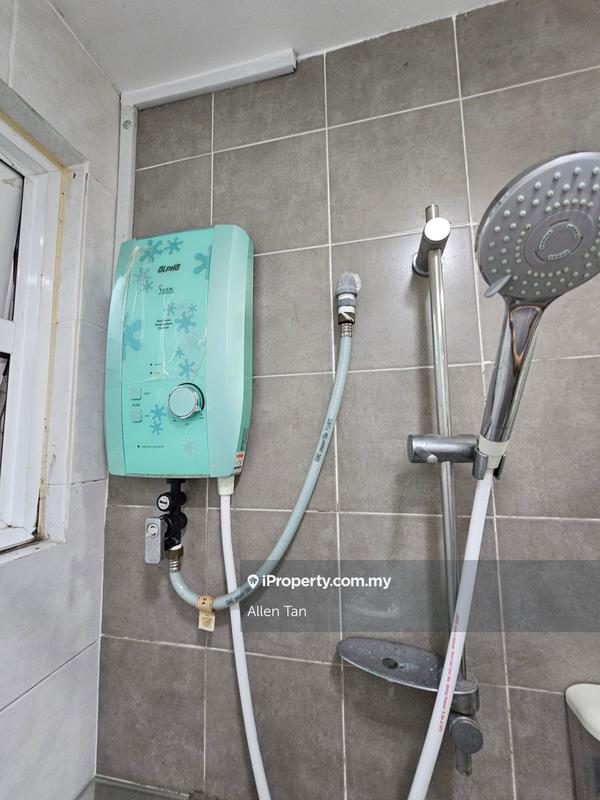 Condominium for Sale in Sterling by Allen Tan - iProperty.com.my