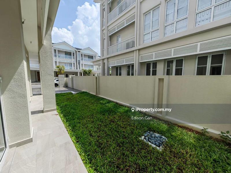 Semi-Detached House for Rent in Mont Kiara, Kuala Lumpur by Edison Gan - iProperty.com.my