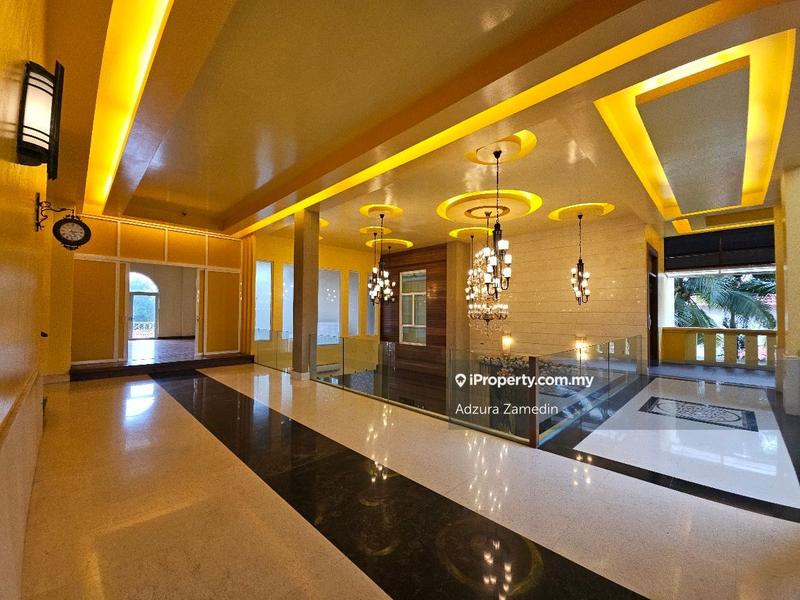 Bungalow House for Sale in Country Heights, Kajang by Adzura Zamedin - iProperty.com.my