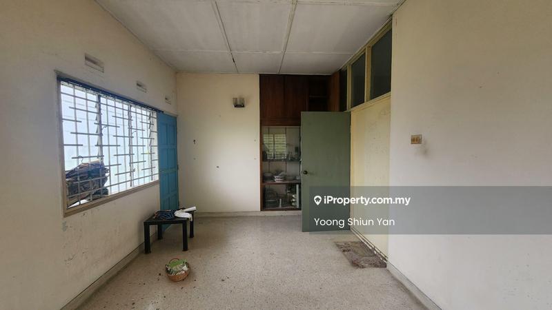 Bungalow House untuk Dijual di Kampung Bandar Hilir, Melaka City oleh Yoong Shiun Yan - Living Room - iProperty.com.my