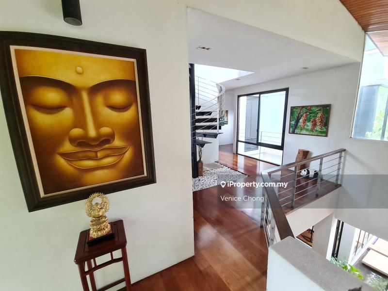 Bungalow House for Sale in Bukit Gita Bayu, Seri Kembangan by Venice Chong - iProperty.com.my