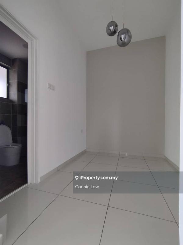 Semi-Detached House for Sale in Lahat Mont Crest waterfront city, Ipoh by Connie Low - iProperty.com.my