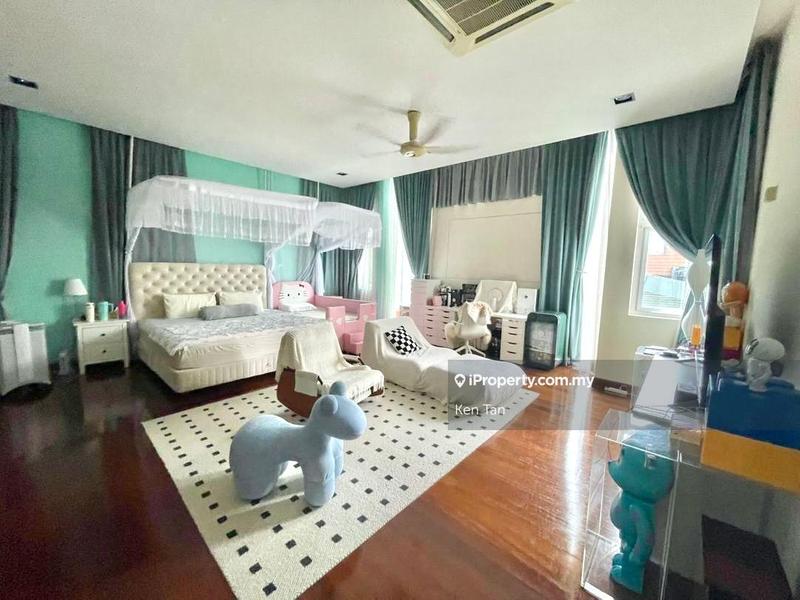 Bungalow House untuk Dijual di Country Heights Damansara, Kuala Lumpur oleh Ken Tan - iProperty.com.my