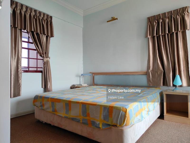 Kondominium untuk Dijual di The Golden Coast oleh Helen Law - iProperty.com.my