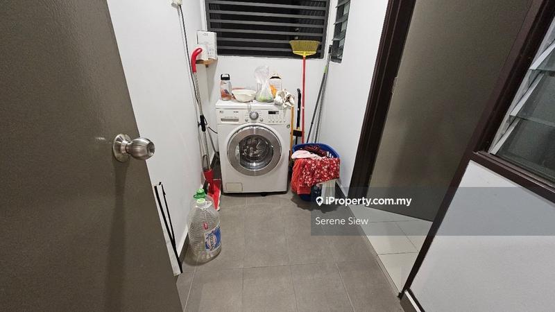 Kediaman Servis untuk Dijual di SkyVille 8 @ Benteng 8 oleh Serene Siew - iProperty.com.my