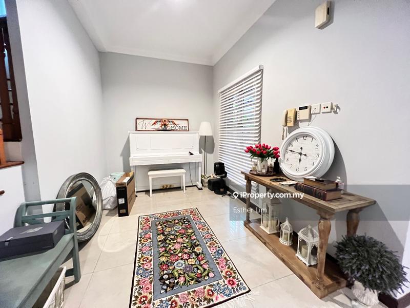 Bungalow House untuk Dijual di D'Villa Seksyen 11, Kota Damansara oleh Esther Lim - iProperty.com.my