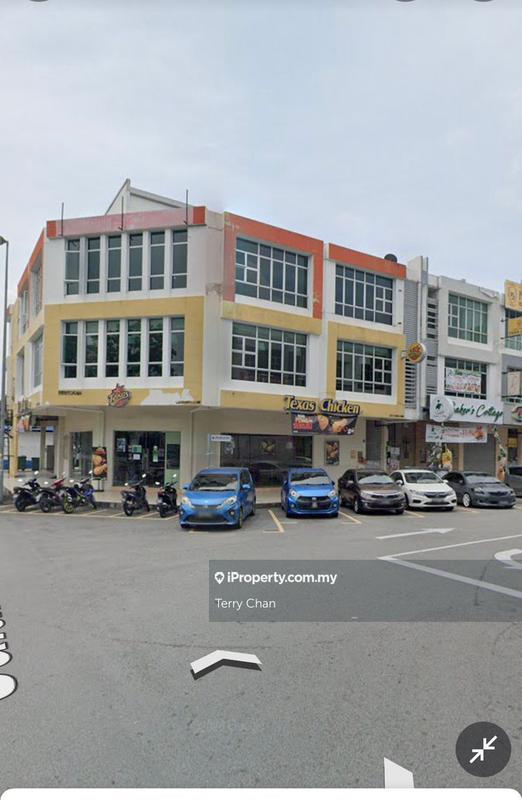 Shop for Sale in Serdang, Seri Kembangan by Terry Chan - iProperty.com.my
