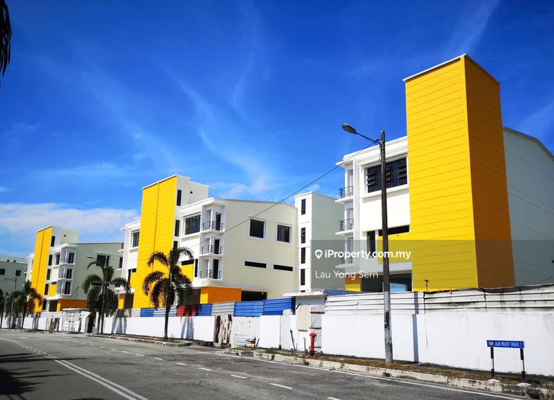 For Sale - Tangkas Infinity Semi Detached Factory Warehouse Lot for Sales