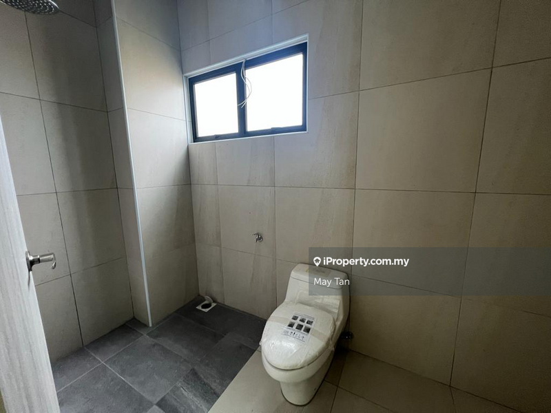 Rumah Berkembar untuk Dijual di Taman Setia Mutiara, Kluang oleh May Tan - iProperty.com.my