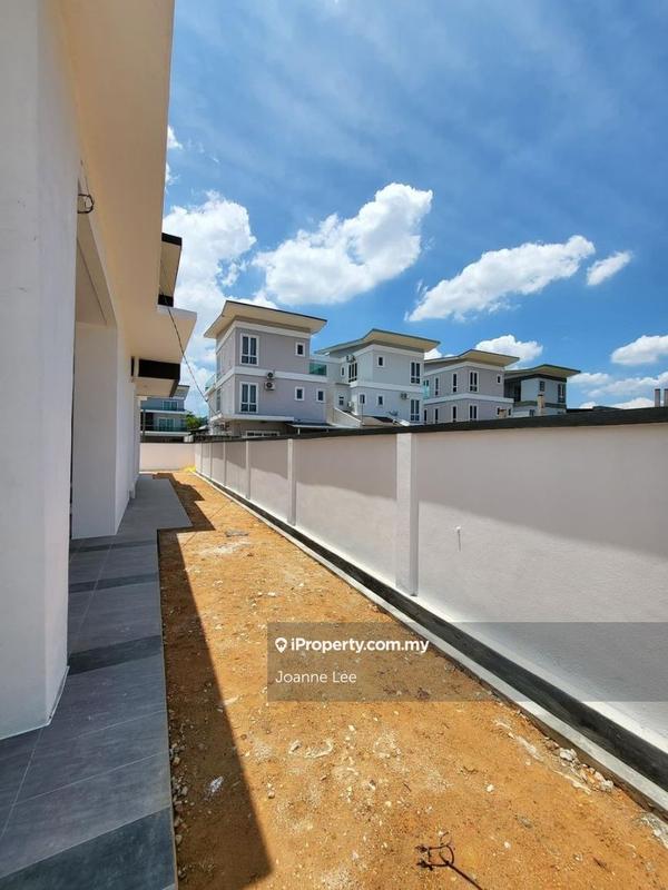 Semi-Detached House for Sale in Kampung Pasir Puteh, Ipoh by Joanne Lee - iProperty.com.my