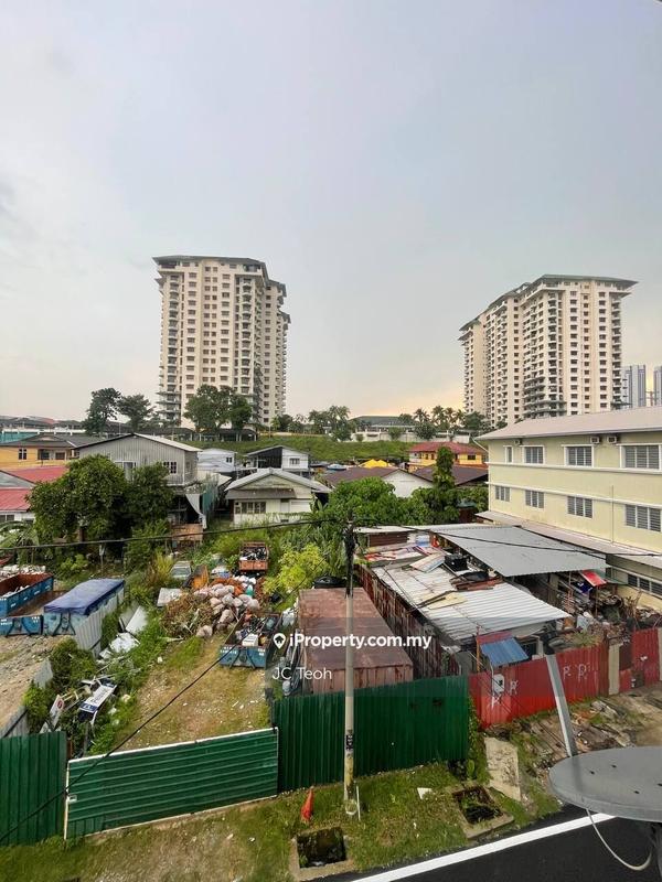 Rumah Bandar untuk Disewa di Kampung Cempaka, Petaling Jaya oleh JC Teoh - iProperty.com.my