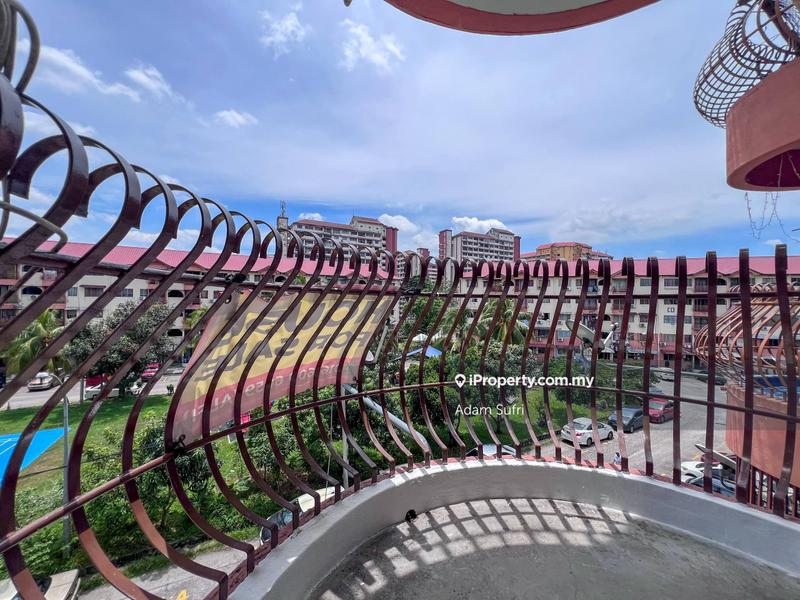 For Sale - Flat Taman Melati