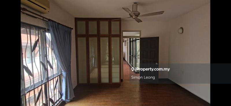 Rumah Berangkai 2 Tingkat untuk Dijual di Bukit Jelutong, Shah Alam oleh Simon Leong - iProperty.com.my