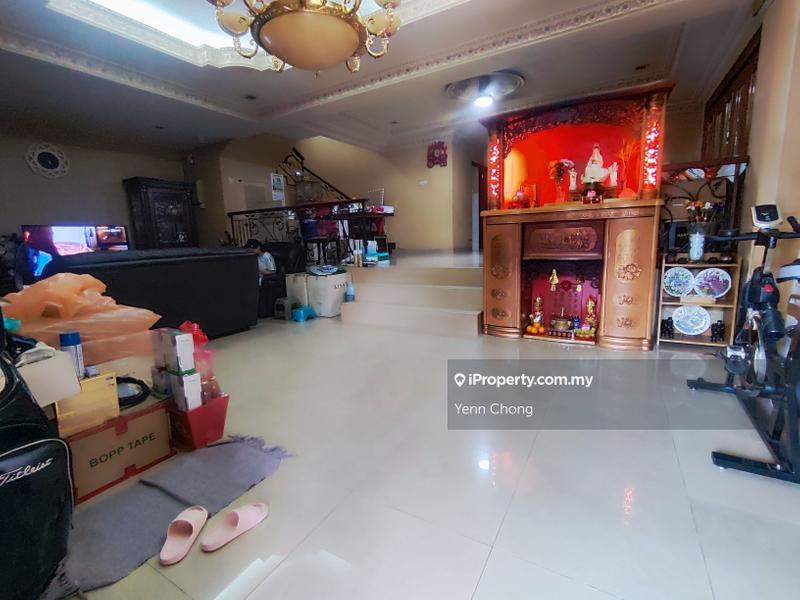 Semi-Detached House for Sale in Taman Yarl, Jalan Klang Lama (Old Klang Road) by Yenn Chong - iProperty.com.my