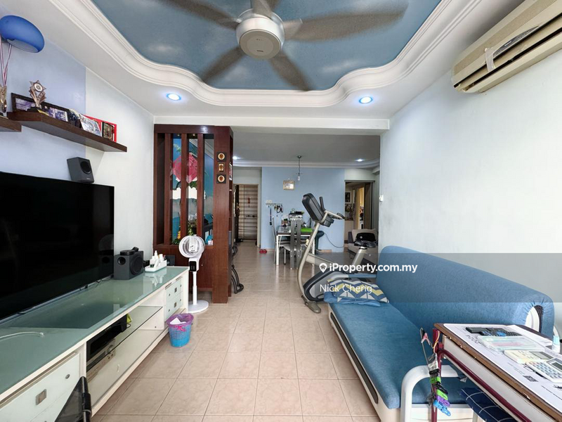 For Sale - Putri Ria Apartment