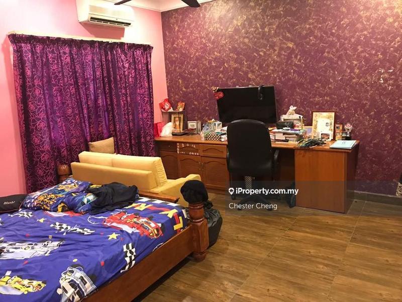 Rumah Berkembar untuk Dijual di Taman Sri Muda, Shah Alam oleh Chester Cheng - iProperty.com.my