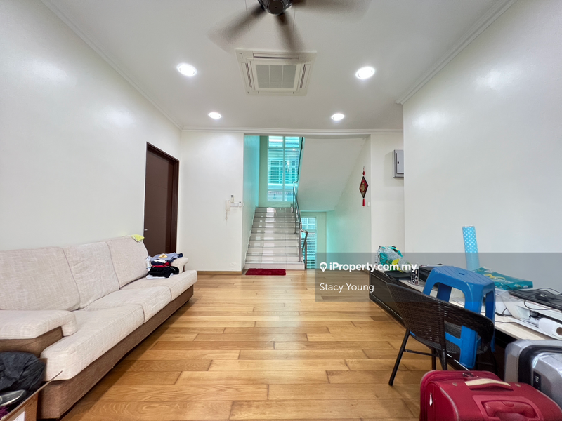 Bungalow House for Sale in Bandar Tun Hussein Onn Lake Valley Avenue 4, Cheras by Stacy Young - iProperty.com.my