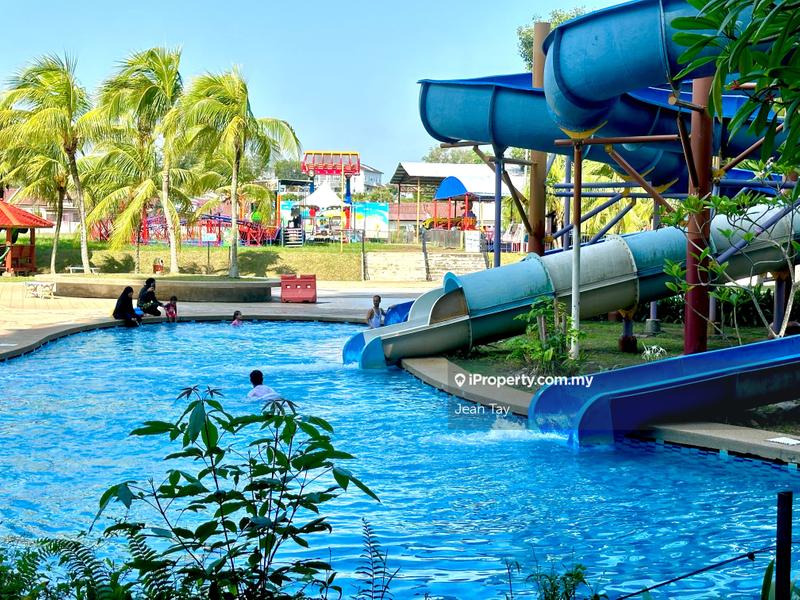 Service Residence for Sale in Bayou Lagoon Park Resort by Jean Tay - iProperty.com.my