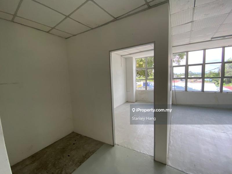Shop / Office untuk Disewa di Taman Ceria, Batu Pahat oleh Stanley Hang - iProperty.com.my