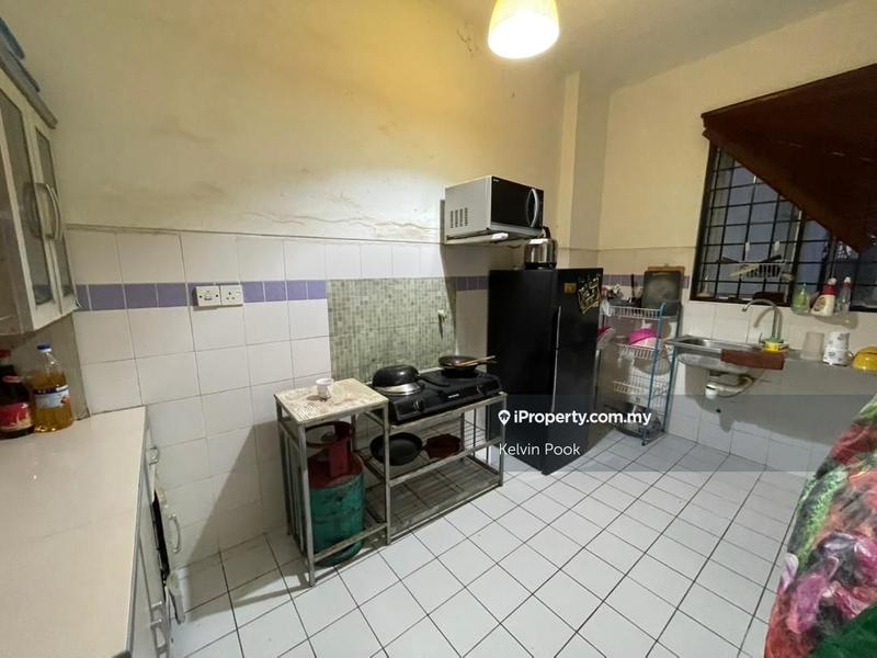 Condominium for Sale in Cyberia Crescent 1 by Kelvin Pook - iProperty.com.my