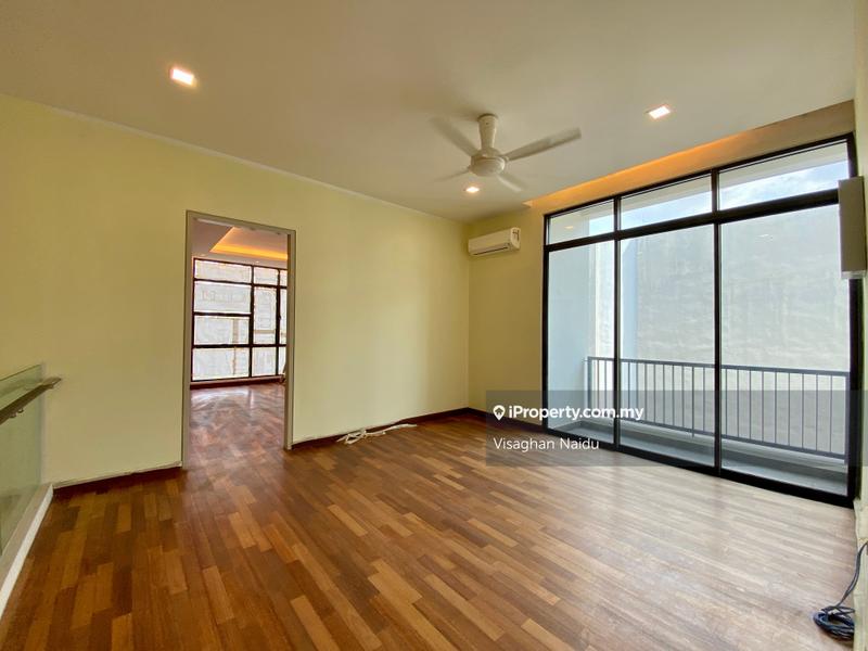Bungalow House for Sale in Kota Emerald, Rawang by Visaghan Naidu - iProperty.com.my