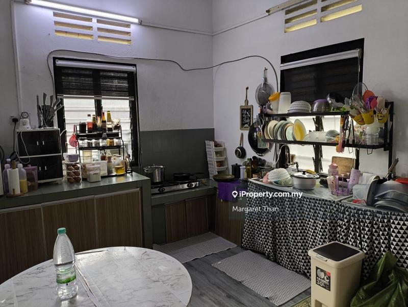 Bungalow House untuk Dijual di Seksyen 1, Petaling Jaya oleh Margaret Than - iProperty.com.my