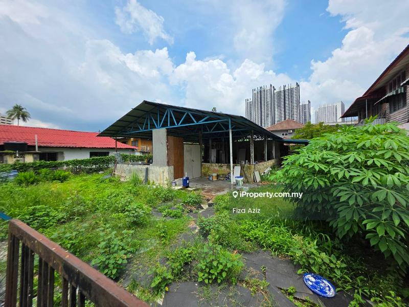 Banglo Tanah untuk Dijual di Jinjang, Kepong oleh Fiza Aziz - Exterior - iProperty.com.my