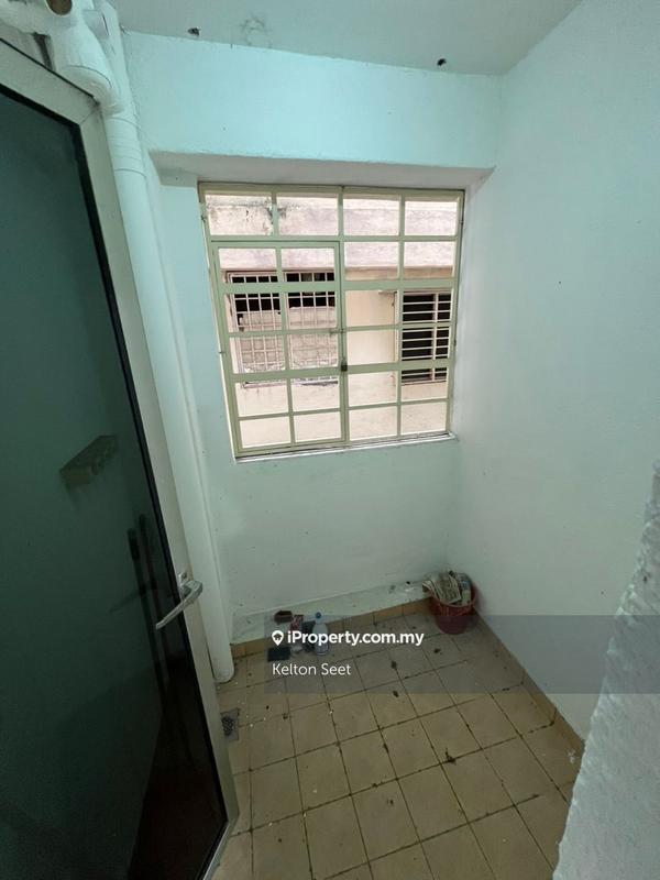 Apartment for Sale in Anggerik Villa 2 by Kelton Seet - iProperty.com.my