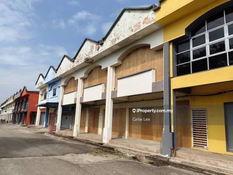 For Sale - Bandar Amanjaya