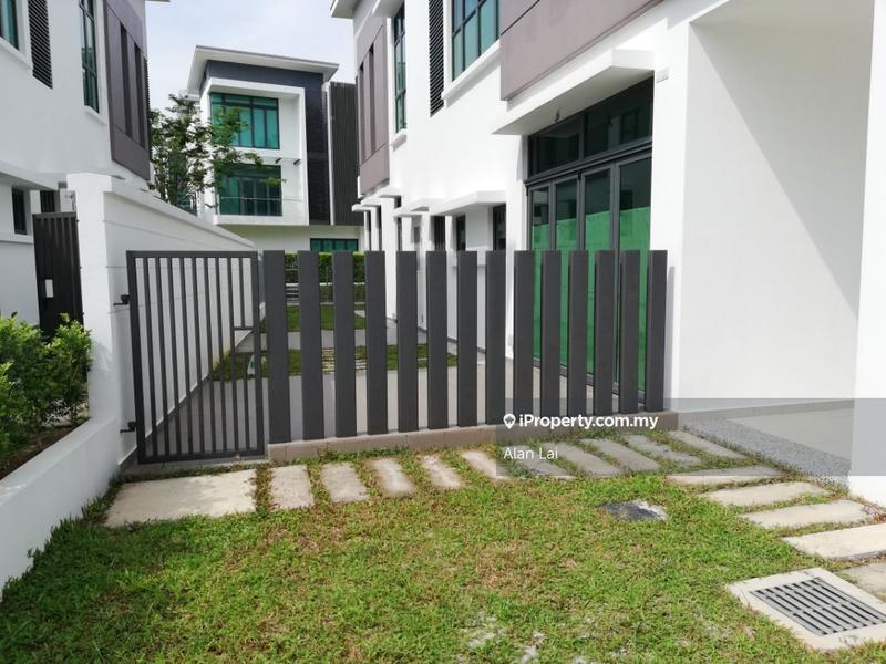 Semi-Detached House for Sale in Sejati Residence 3 storey Semi-D Cyberjaya Garden, Cyberjaya by Alan Lai - iProperty.com.my
