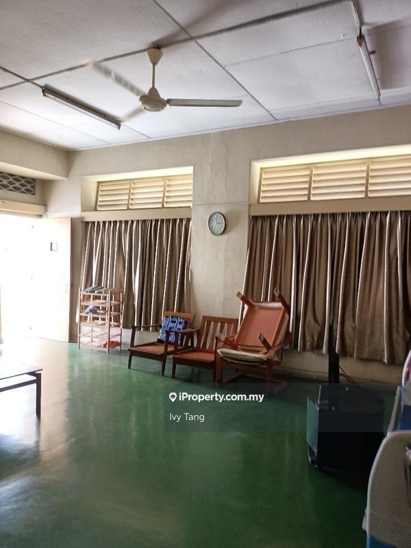 Bungalow House for Sale in Canning garden, Ipoh by Ivy Tang - iProperty.com.my