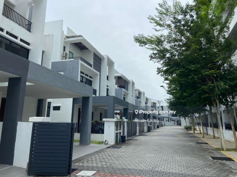 Rumah Berkembar untuk Dijual di Sungai Ara, Penang oleh Alison Ch'Ng - iProperty.com.my