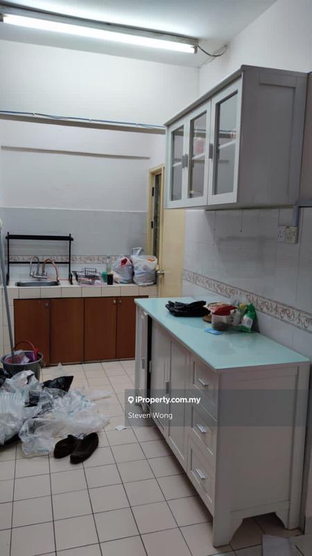 For Rent - Pelangi Damansara