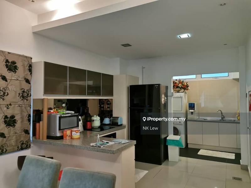 Condominium for Sale in Bayan Villa, Seri Kembangan by NK Lew - iProperty.com.my