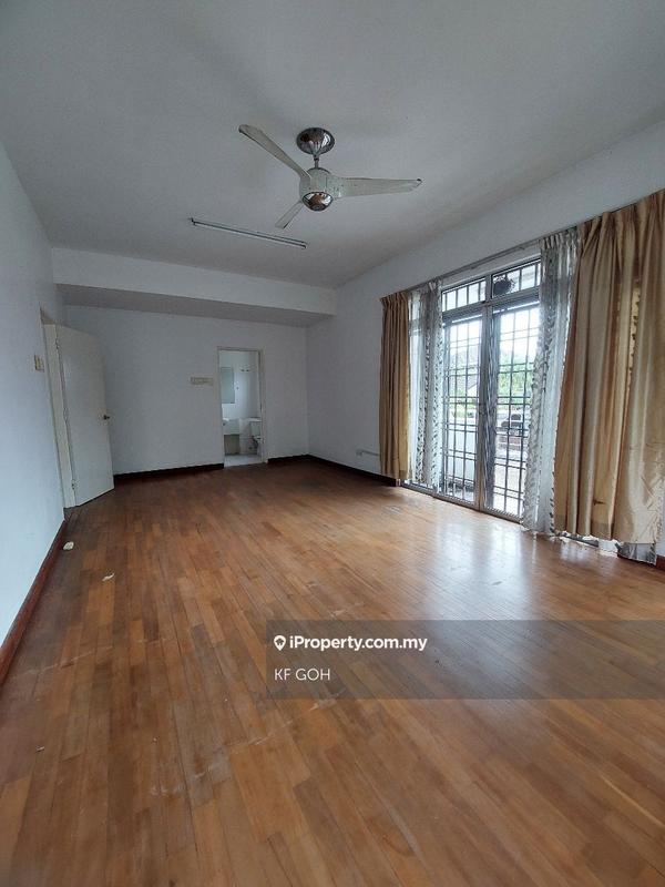 Rumah Berkembar untuk Dijual di Taman Prima Saujana, Kajang oleh KF GOH - iProperty.com.my