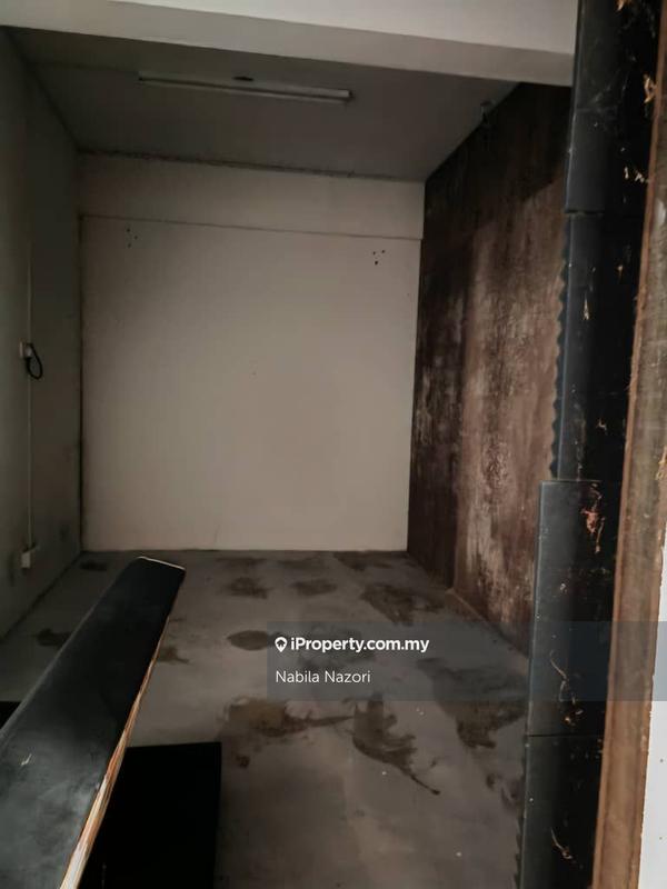 Shop / Office untuk Dijual di Kota Bharu, Kelantan oleh Nabila Nazori - iProperty.com.my
