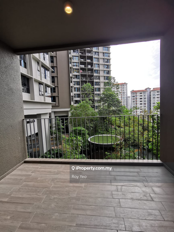 For Sale - The Rainz