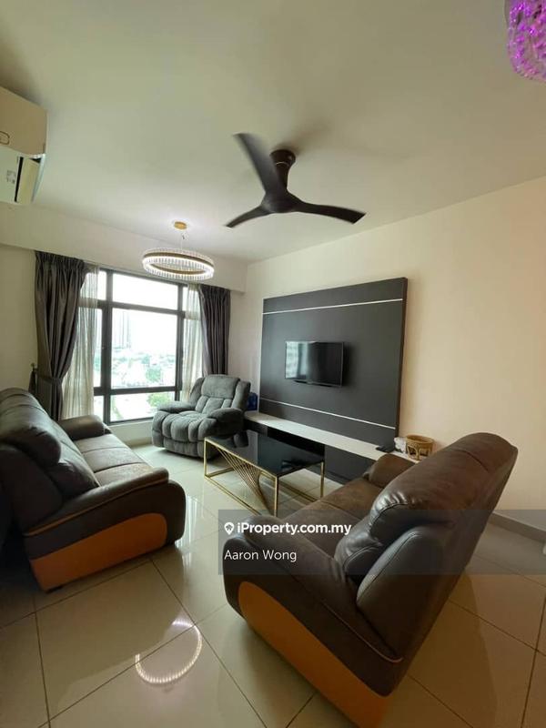 For Rent - Pearl Suria