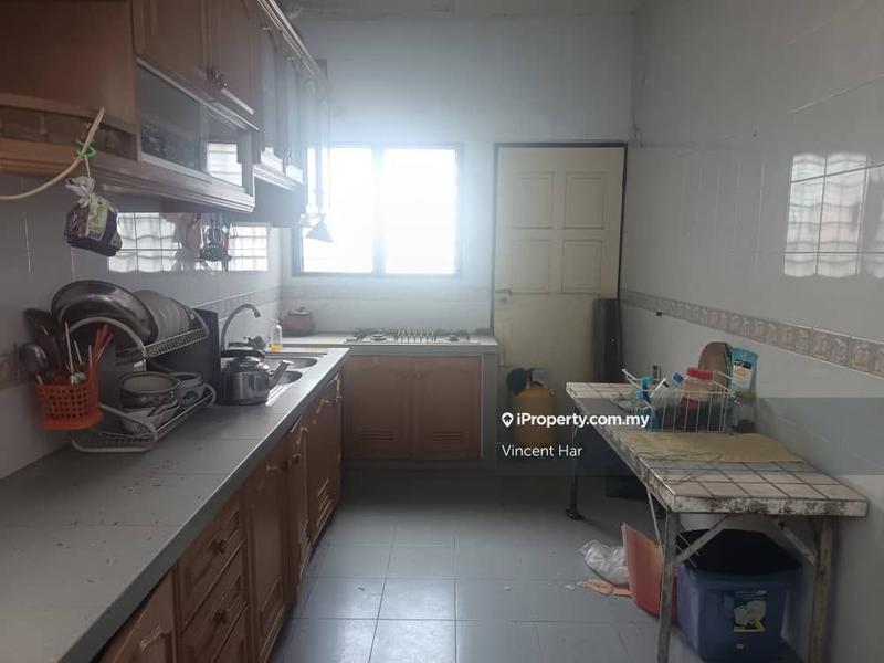 Rumah Berkembar untuk Dijual di Taman Hong Kong, Teluk Intan oleh Vincent Har - iProperty.com.my
