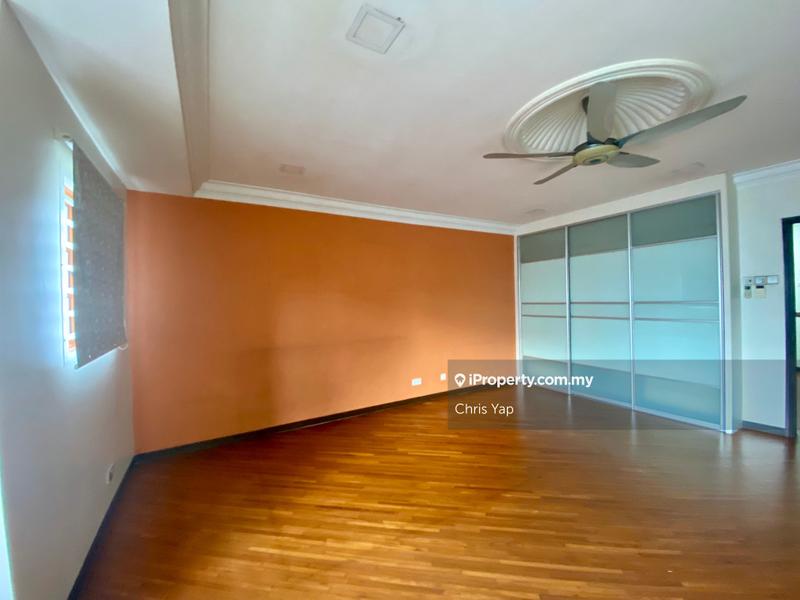 Rumah Berangkai 3 Tingkat untuk Dijual di Usj 1, Subang Jaya oleh Chris Yap - iProperty.com.my