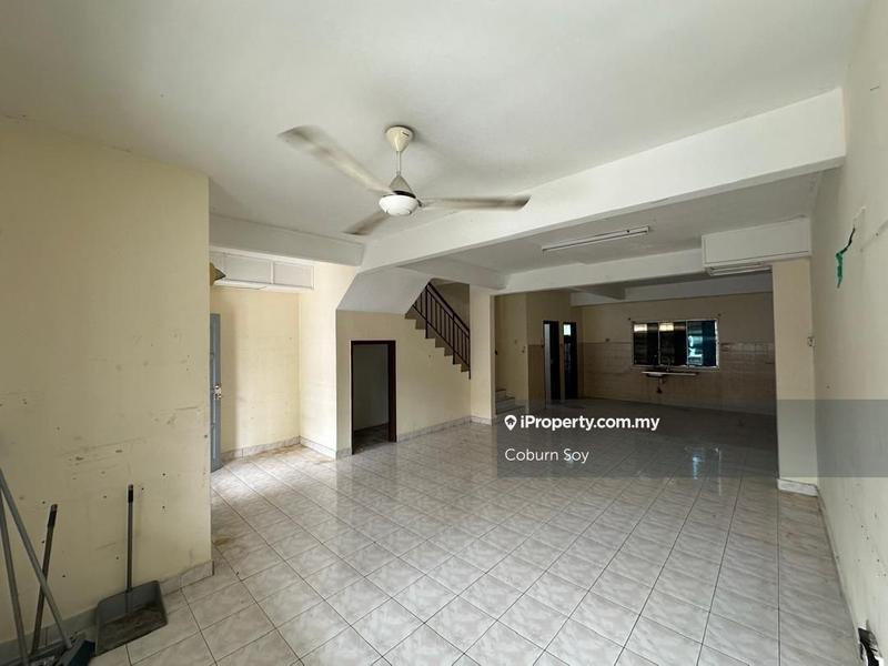 Rumah Berangkai 2 Tingkat untuk Dijual di Taman Seri Putra 2, Sungai Buloh oleh Coburn Soy - iProperty.com.my