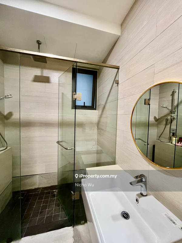 For Rent - Trinity Pentamont