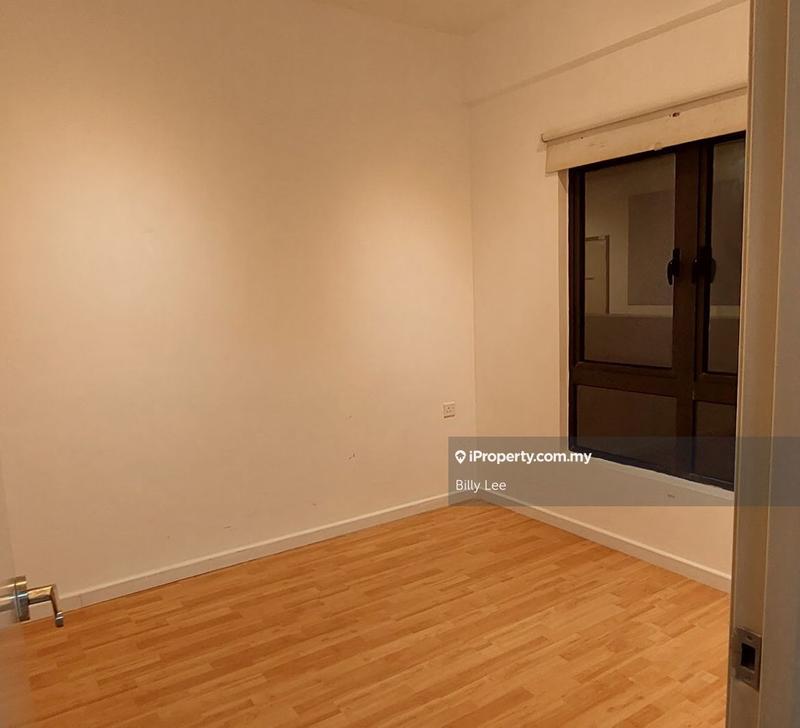 Service Residence for Sale in Suria Residence by Billy Lee - iProperty.com.my