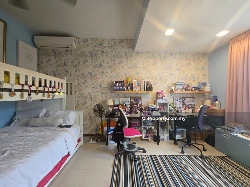 For Sale - Hijauan Kiara