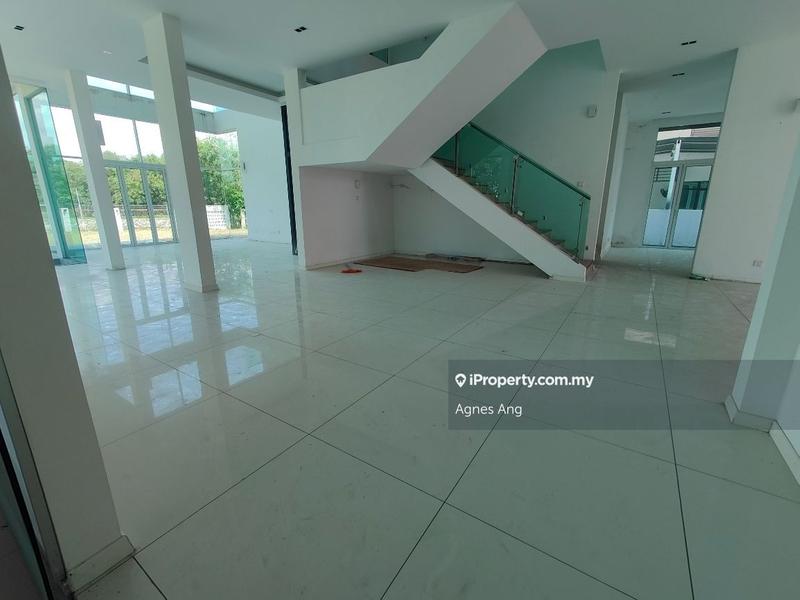 Bungalow House for Sale in Glenmarie Cove, Klang by Agnes Ang - iProperty.com.my