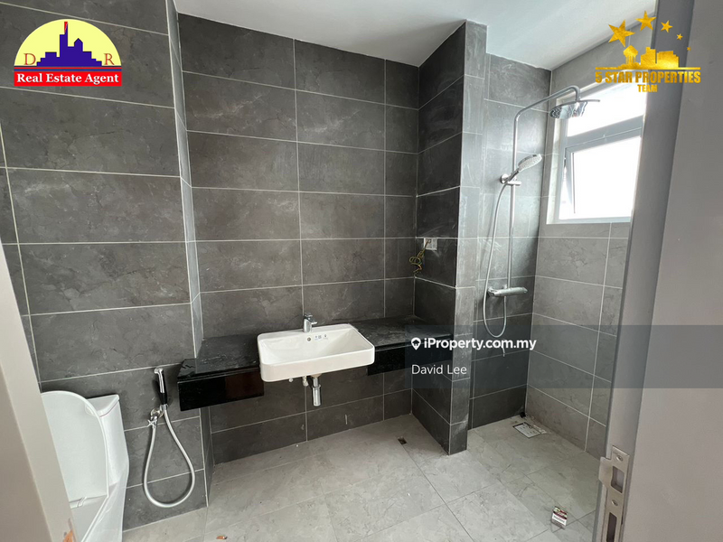 Rumah Berkembar untuk Dijual di La Promenade, Samarahan oleh David Lee - iProperty.com.my