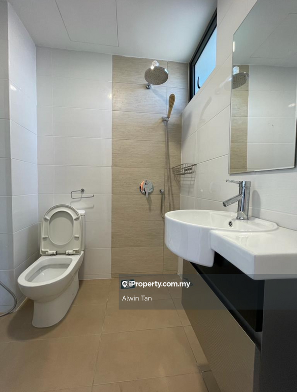 Kediaman Servis untuk Disewa di SkyVille 8 @ Benteng 8 oleh Alwin Tan - iProperty.com.my