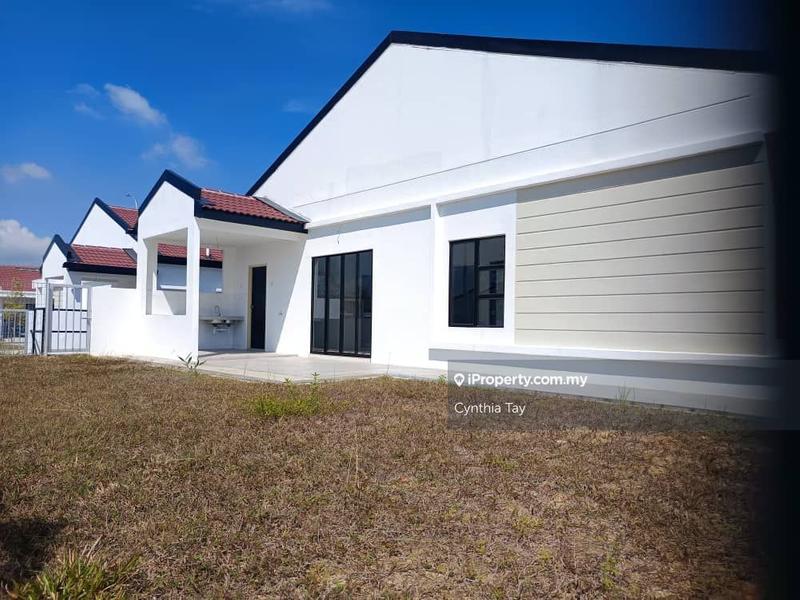 1-storey Terraced House for Sale in Nada Embun, Seremban by Cynthia Tay - iProperty.com.my