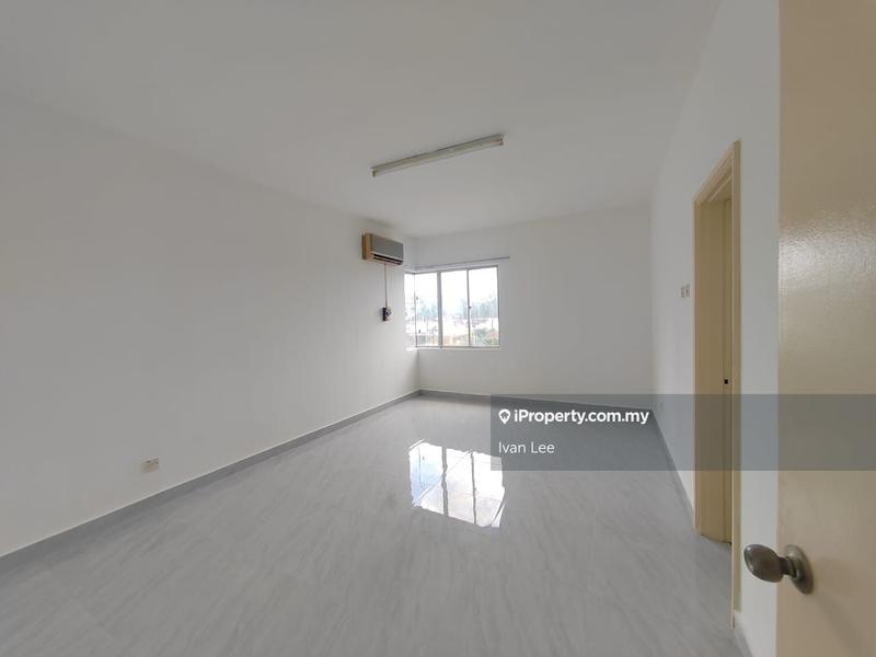 Condominium for Sale in University Tower by Ivan Lee - iProperty.com.my