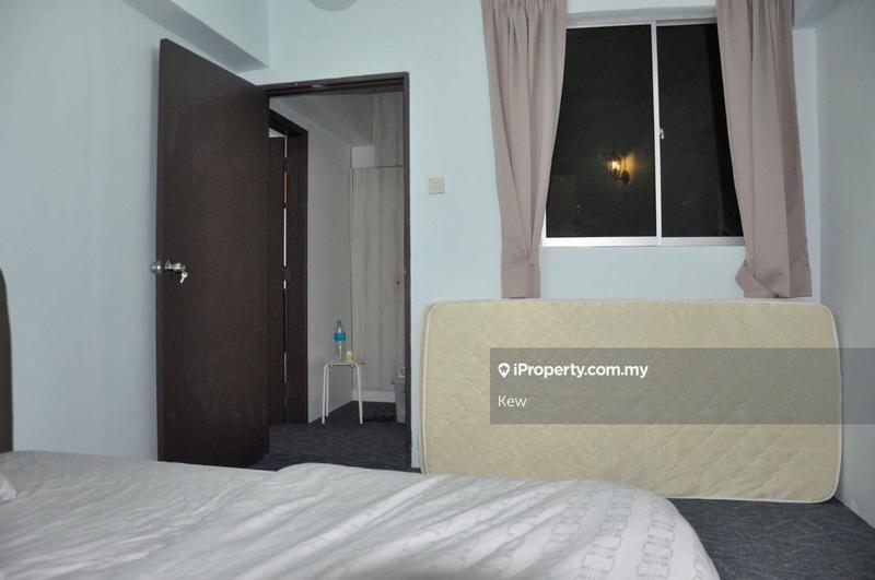 Apartment for Sale in Golden Hills Resort (Amber Court Apartment) by Kew - iProperty.com.my